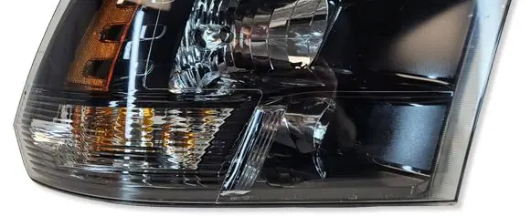 Dodge RAM 1500 DS Headlight/headlamp 68270496AE4CAR 68270496AE