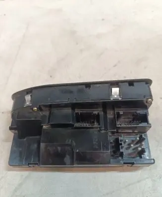 BMW 5 E39 Electric window control switch 6904306