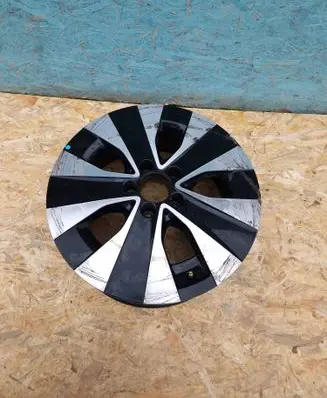 Mercedes-Benz V Class W447 R17 alloy rim A4474015200 7JX17H2N ET51