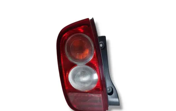 Nissan Micra Rear/tail lights Rs102