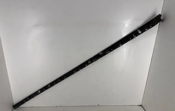 Tesla Model X Sill supporting ledge 104669100B