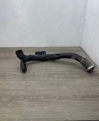 Volkswagen PASSAT B7 Intercooler hose/pipe 1K0145840AC