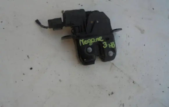 Renault Megane III Tailgate/trunk/boot lock/catch/latch
