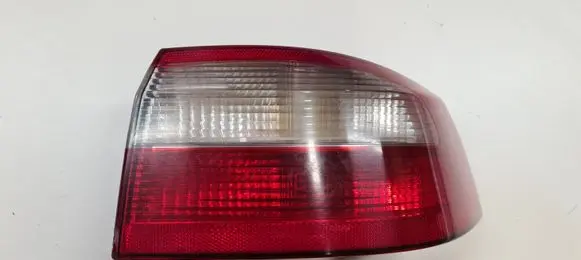 Renault Laguna II Rear/tail lights 8200002474