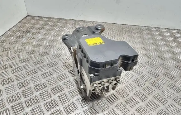 Toyota RAV 4 (XA30) ABS Pump 8954142220 1338007970