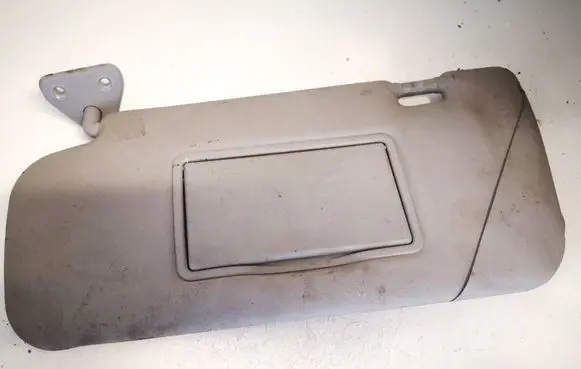 Nissan Primera Sun visor