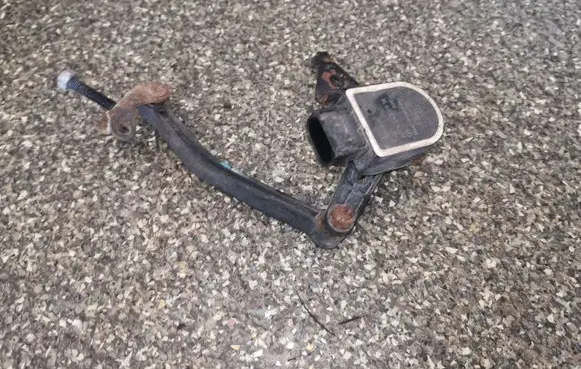 Rear air suspension level height sensor