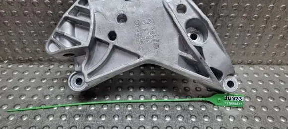 Volkswagen Golf VI Engine mounting bracket S27698823 06J199207P