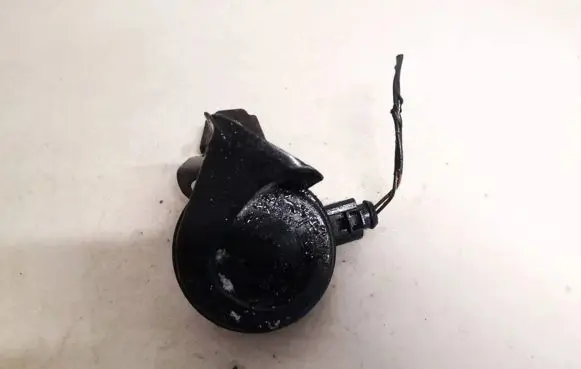 Skoda Octavia Mk2 (1Z) Horn signal e9001157