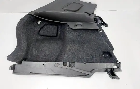 Volvo XC40 Trunk/boot side trim panel 31440891