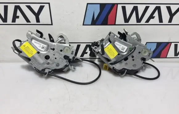 BMW X2 U10 Engine bonnet/hood lock/catch 9880001