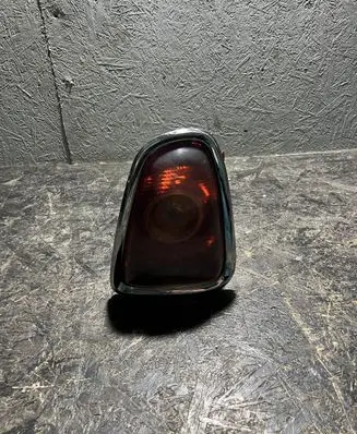 Mini One - Cooper Coupe R56 Rear/tail lights 2753625 2751308