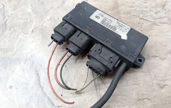 Jaguar X-Type Coolant fan relay 1X432C507AB