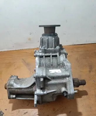 Hyundai Tucson JM Gearbox transfer box case 