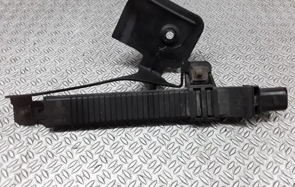 Volkswagen Phaeton Tire pressure control unit 4D0907277
