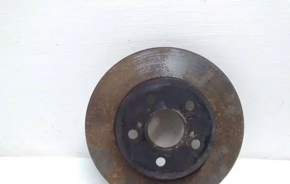 Toyota Prius (XW50) Front brake disc