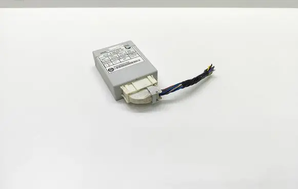 BMW 5 E60 E61 Air suspension control unit module (rear) 6784314 678431401 37146784314