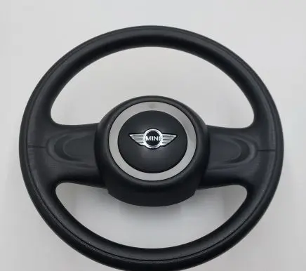 Mini One - Cooper Clubman R55 Steering wheel