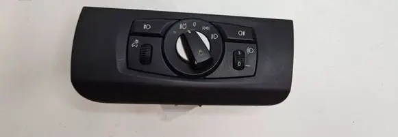 BMW X5 E70 Light switch 9134725 33610101