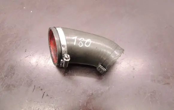 Ford Focus C-MAX Intercooler hose/pipe D180