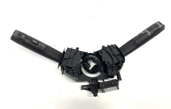 Wiper turn signal indicator stalk/switch