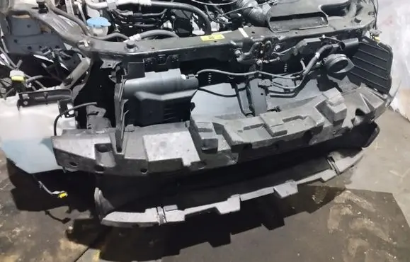 Nissan Qashqai Front piece kit 