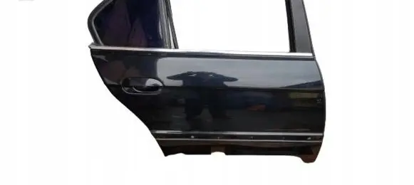 BMW 7 E38 Rear door