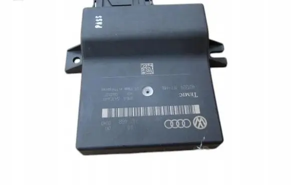 Audi Q7 4L Gateway control module