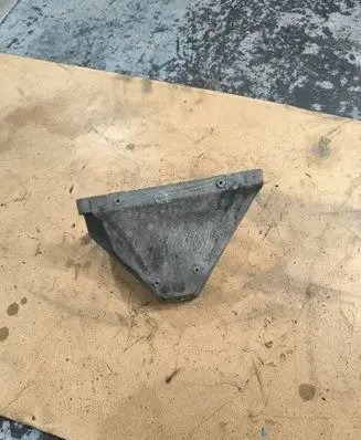 BMW X5 E70 Engine mounting bracket 3992