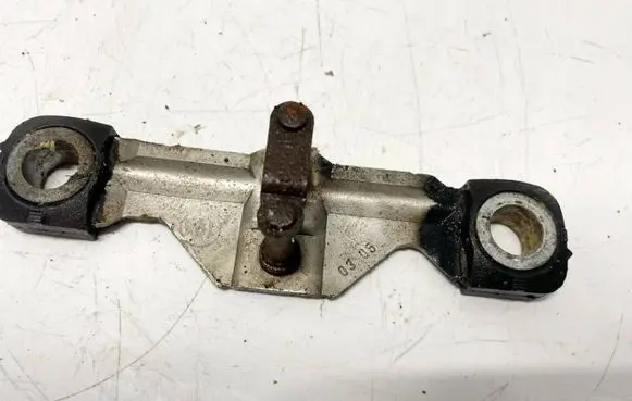 Skoda Fabia Mk2 (5J) Rear door lock loop/hook striker 8P4827507A