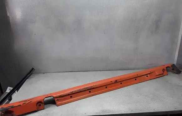 Mercedes-Benz S W220 Sill