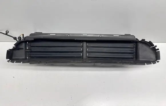 Volvo V40 Intercooler air guide/duct channel 31425419 151114316120 DS738476BB