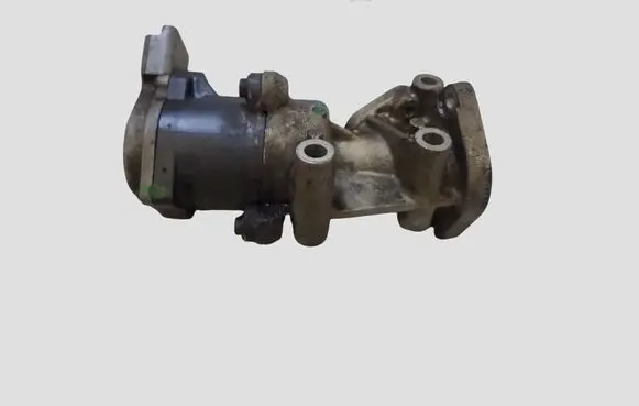 Peugeot 607 EGR valve 4R8Q90475B