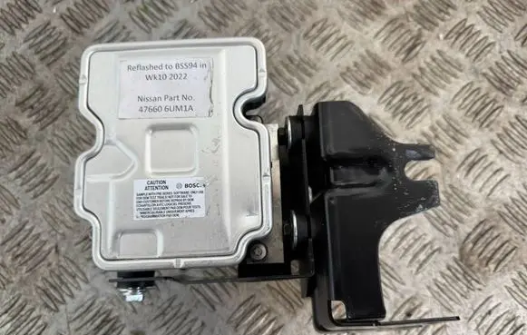 Nissan Qashqai J12 ABS Pump 476606UM1A
