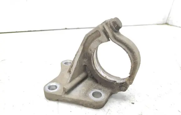 Renault Espace IV Driveshaft support bearing bracket 8200373073