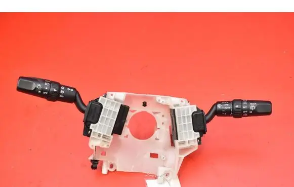 Mazda 3 I Other switches/knobs/shifts 17D682