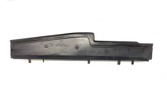 Opel Mokka B Intercooler air guide/duct channel 9840322580