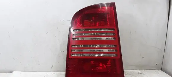 Skoda Octavia Mk1 (1U) Rear/tail lights 1U9945095 1U9945111