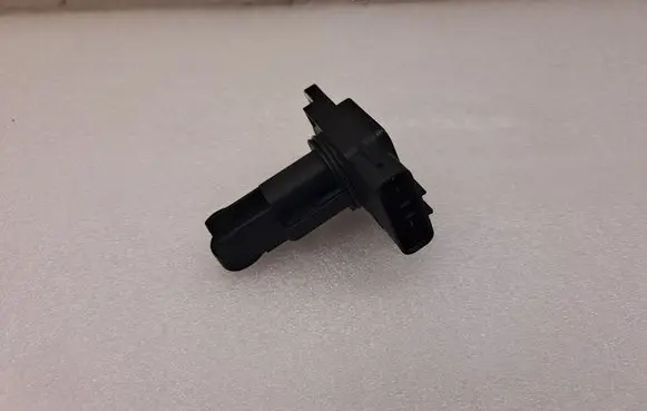 Toyota Avensis T250 Mass air flow meter MB1974003070 222040N010