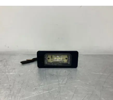 BMW 5 F10 F11 Number plate light 7193293