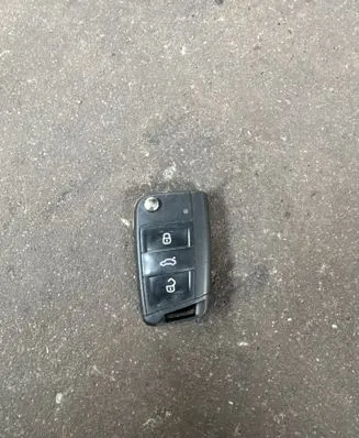 Skoda Fabia Mk3 (NJ) Ignition key/card 6V0959752K