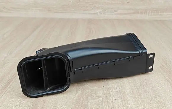 BMW 8 G16 Air intake duct part 7643299