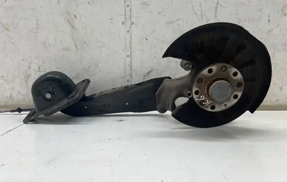Audi Q3 F3 Rear wheel hub