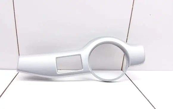 Skoda Octavia Mk2 (1Z) Dashboard glove box trim 1Z1858417