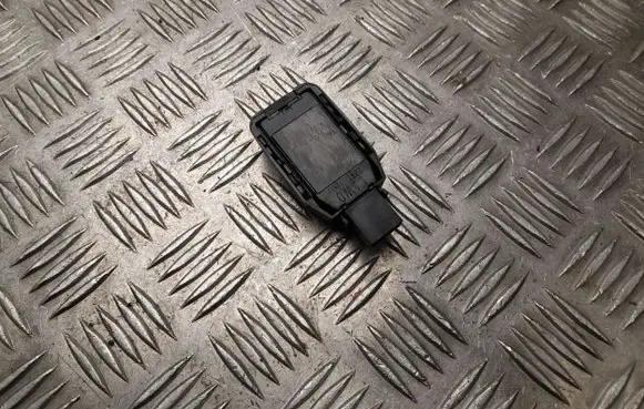 Honda Civic IX Rain sensor T1W0