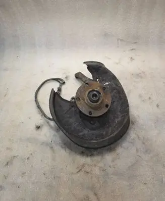 Audi A8 S8 D2 4D Rear wheel hub