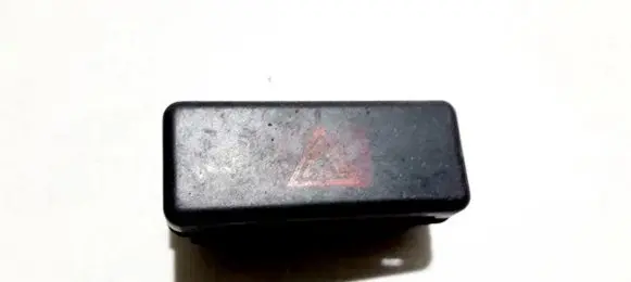 BMW 5 E39 Hazard light switch 8350947