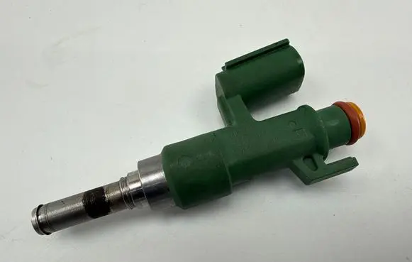 Toyota Yaris Cross Fuel injector 23250F3020