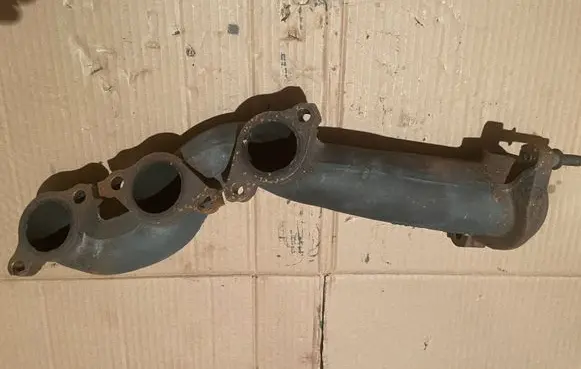 Jaguar XF X250 Exhaust manifold DX239430AA