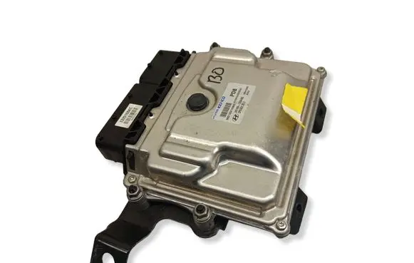 Hyundai i30 fastback Engine control unit/module 3919903AH0 9001320108KC 1B94104X
